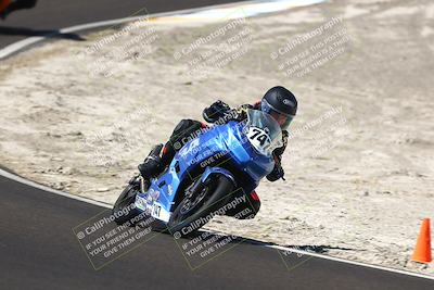 media/Sep-07-2025-CRA (Sun) [[6d6582c22b]]/Race 5/